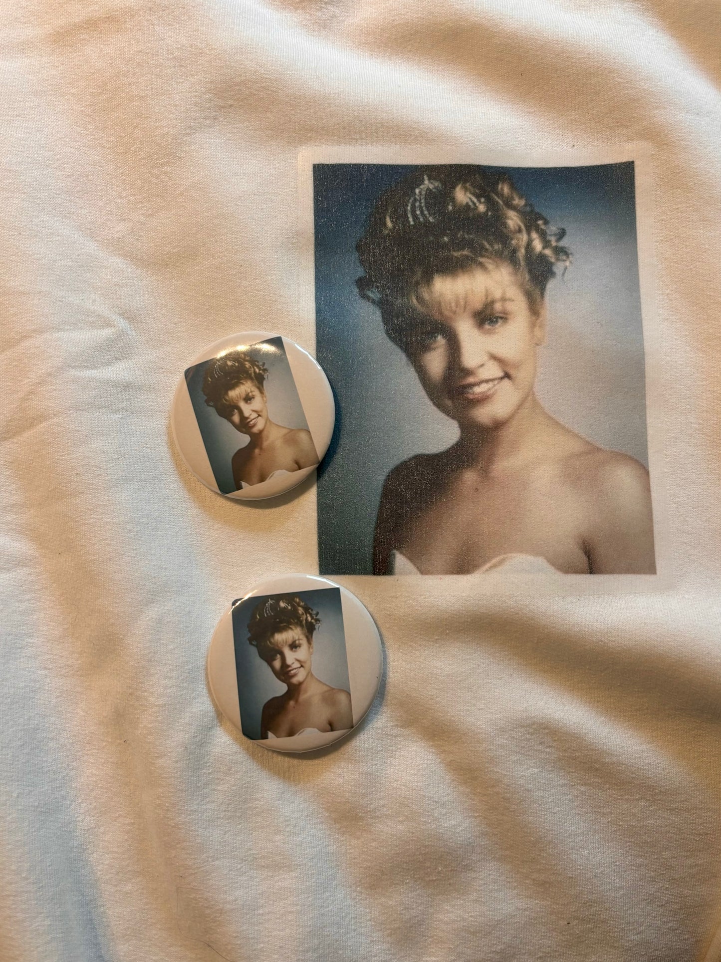 twin peaks laura palmer button pin