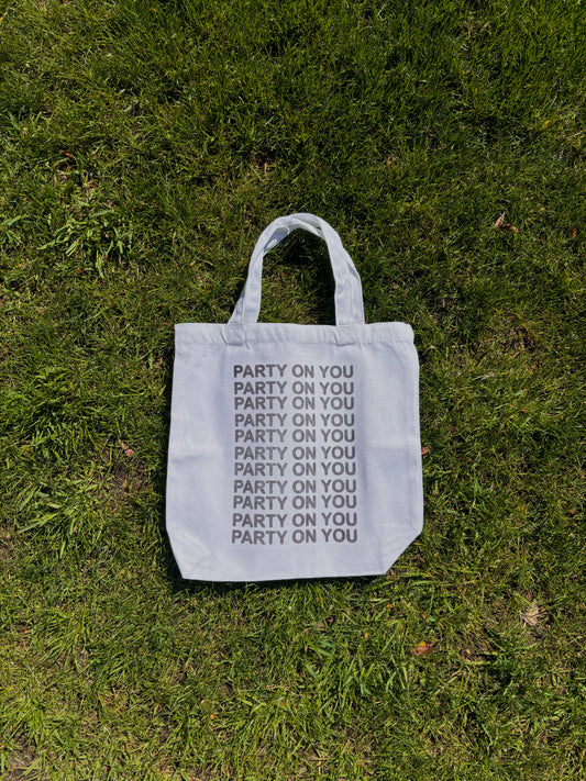 party 4 u tote bag