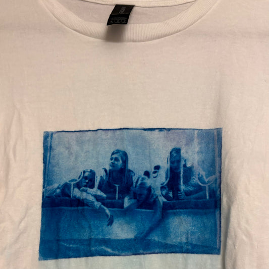 lisbon sisters sun print baby tee