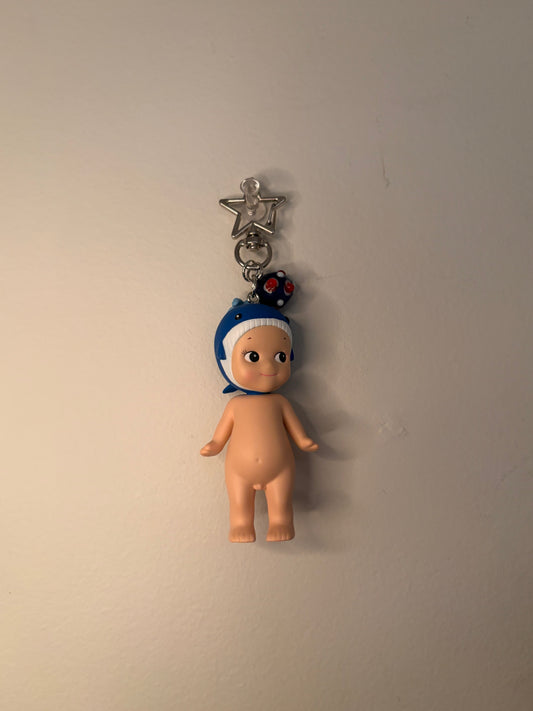 whale sonny angel keychain