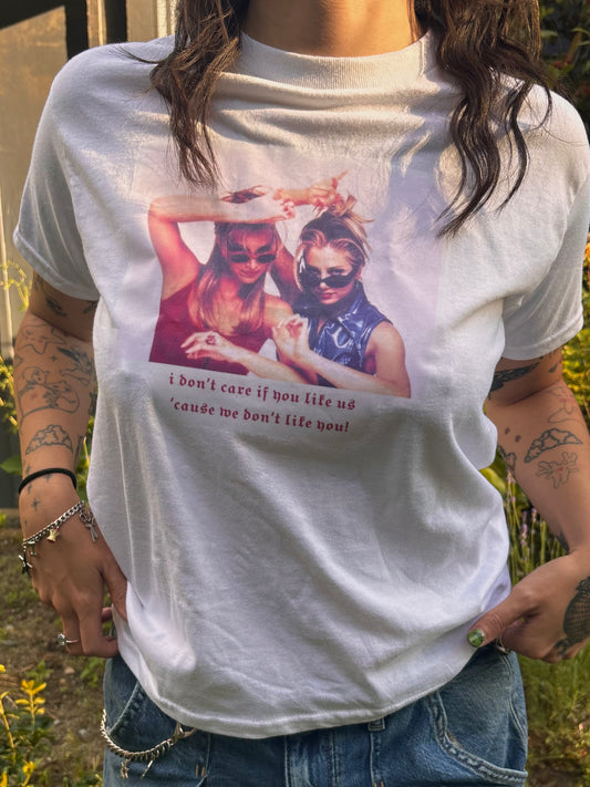 romy & michele baby tee